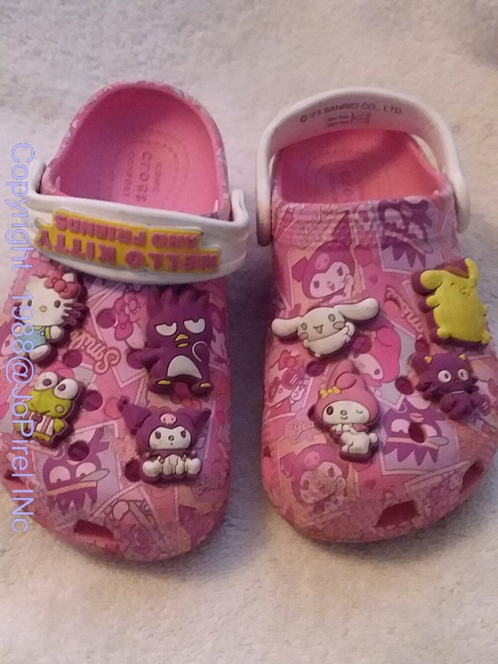 Hello Kitty and Friends Crocs Kid Pink Early Edition w iconic characters